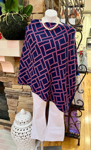 Load image into Gallery viewer, Reversible Knit Poncho