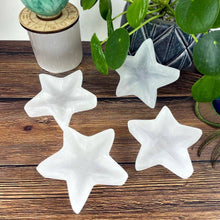 Load image into Gallery viewer, Crystal Star Selenite Reiki Charging Bowl Altar Plate
