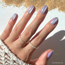 Load image into Gallery viewer, Mermaid's Tail Press-On Nails | Short Oval Purple Iridiscent
