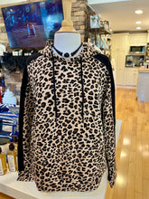 Load image into Gallery viewer, Leopard Print Hoodie
