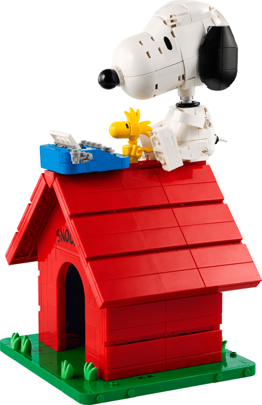 21368 LEGO® Ideas Peanuts: Snoopy's Doghouse