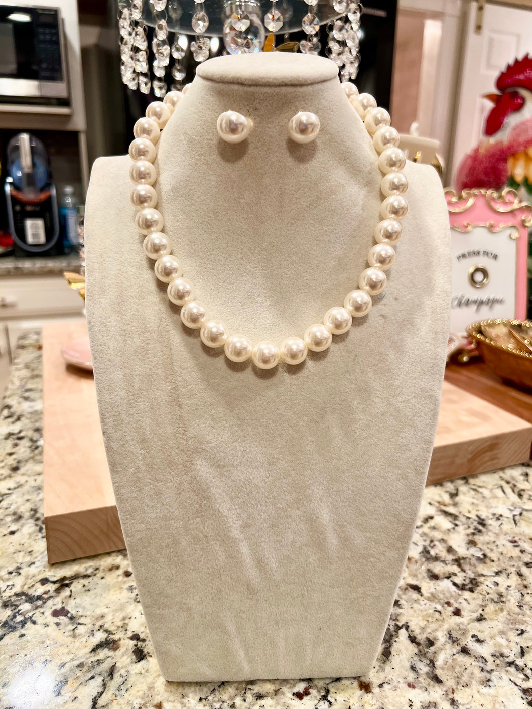 Pearl Necklace Set