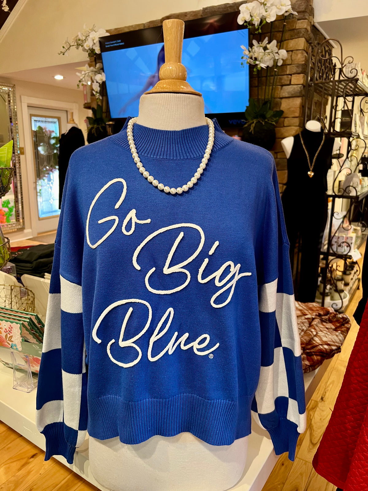 The Merit Mockneck Sweater | Kentucky