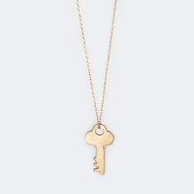 Load image into Gallery viewer, Dainty Maya Key Necklace
