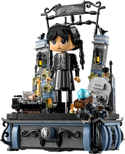 76780 LEGO® Wednesday Addams Figure