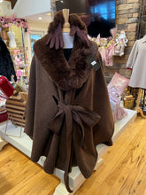 Load image into Gallery viewer, Cape Wrap &amp; Glove Set
