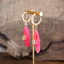 Load image into Gallery viewer, Prism Drift – Marbled Acrylic Stone Lariat Necklace
