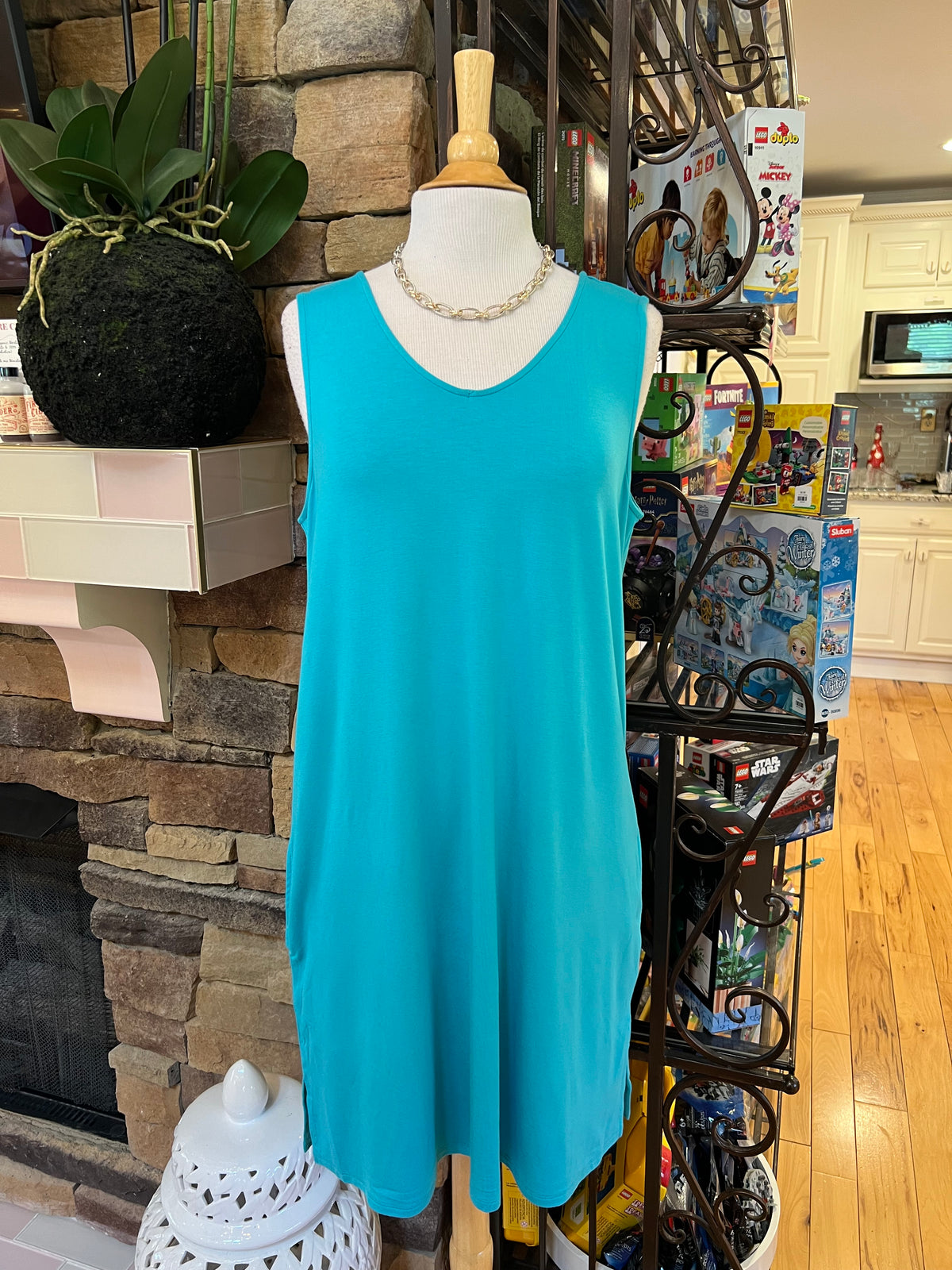 Charlotte Turquoise Crepe Sleeveless Dress