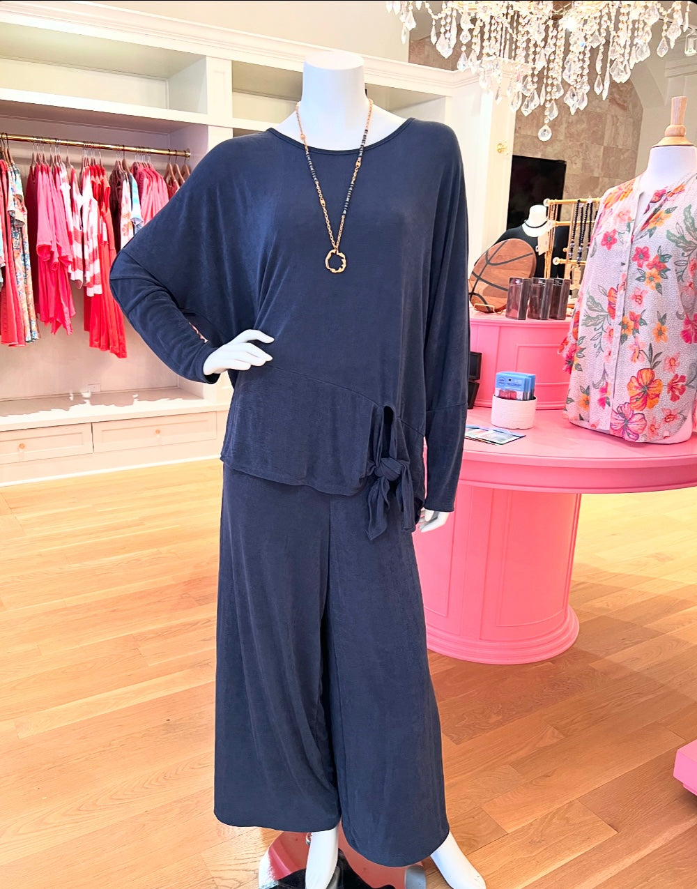 *Curvy*Navy Dolman Sleeve Pant Set