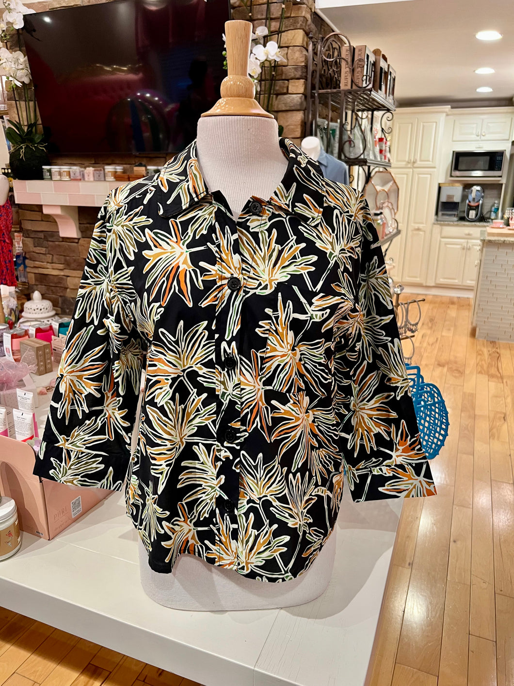 Black Tropical Leaf Top