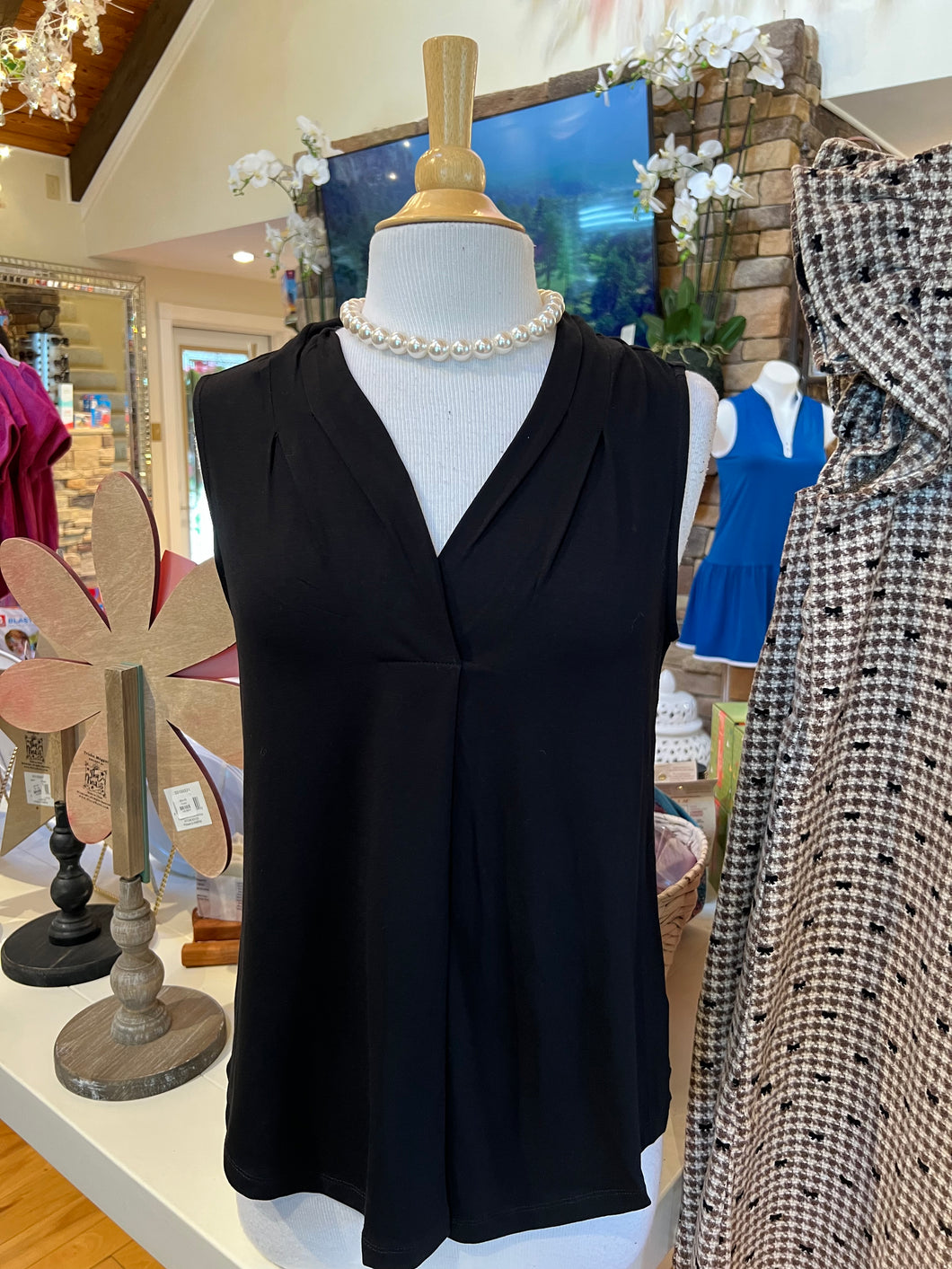 Black Sleeveless Top
