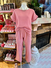 Load image into Gallery viewer, Dusty Pink Gauze Set
