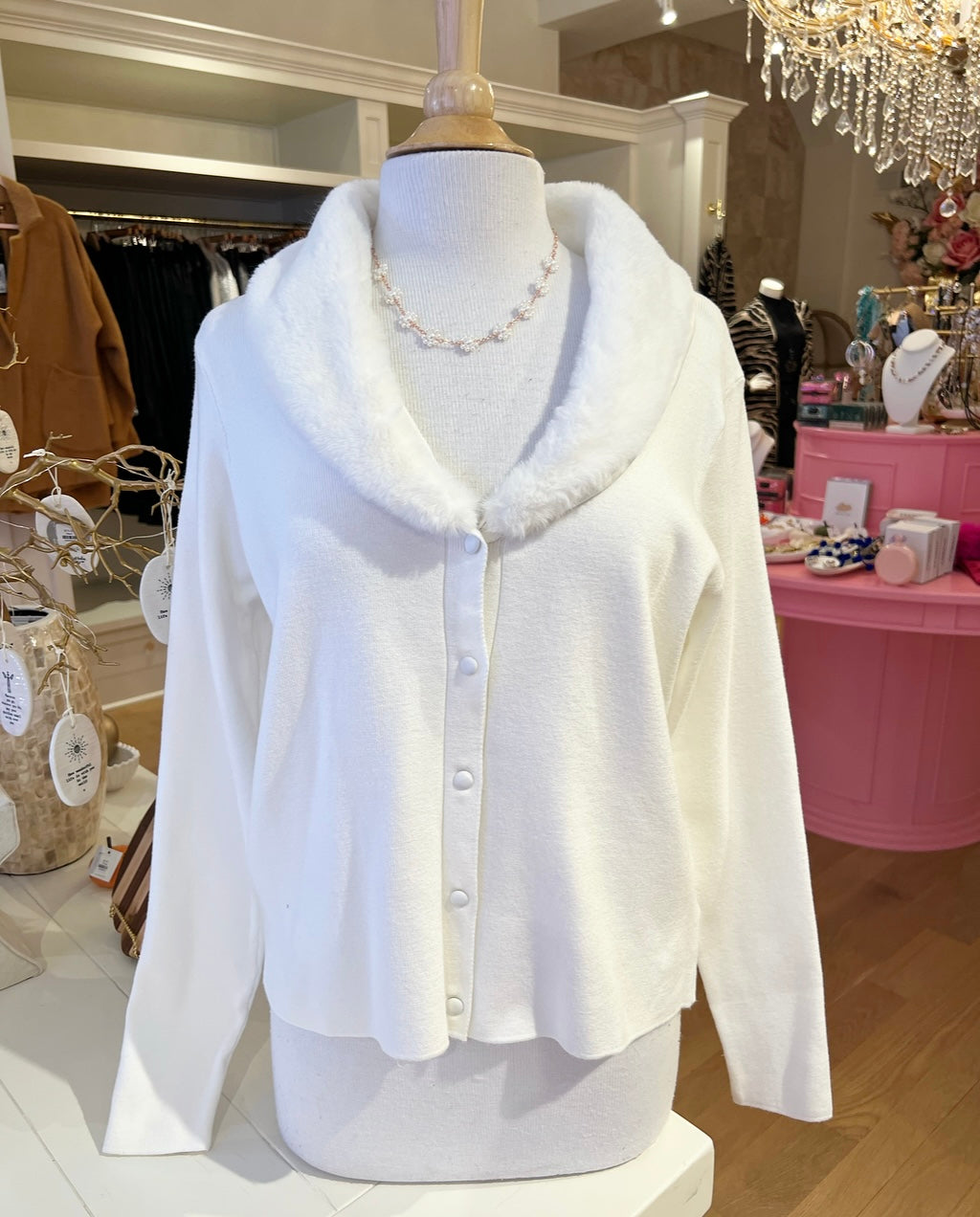 Ivory Sweater w/Faux Fur Collar