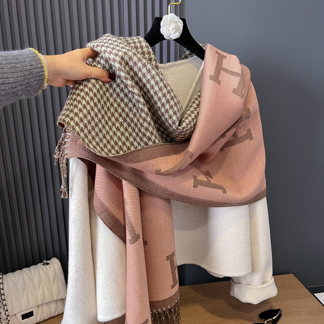Pink / Tan Houndstooth Reversible Wrap