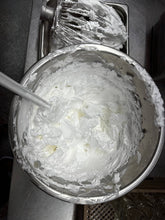 Load image into Gallery viewer, Vanilla Whipped Tallow, All Natural Grass Fed Beef Tallow Moisturizer
