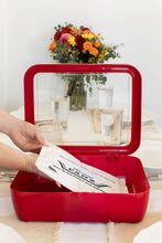 Load image into Gallery viewer, Premium Set - Pan Frame w/ Lid &amp; Hot or Cold Gel Pack - Red
