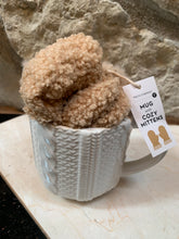 Load image into Gallery viewer, Cozy Knit Pattern Mug w/Sherpa Mittens
