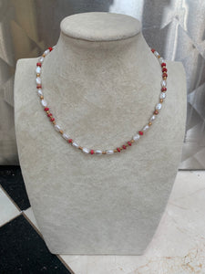 Pearl & Bead Necklace