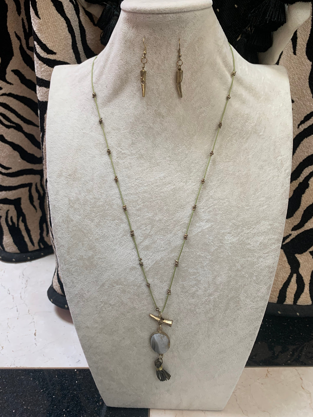 Long Stone & Tassel Necklace Set